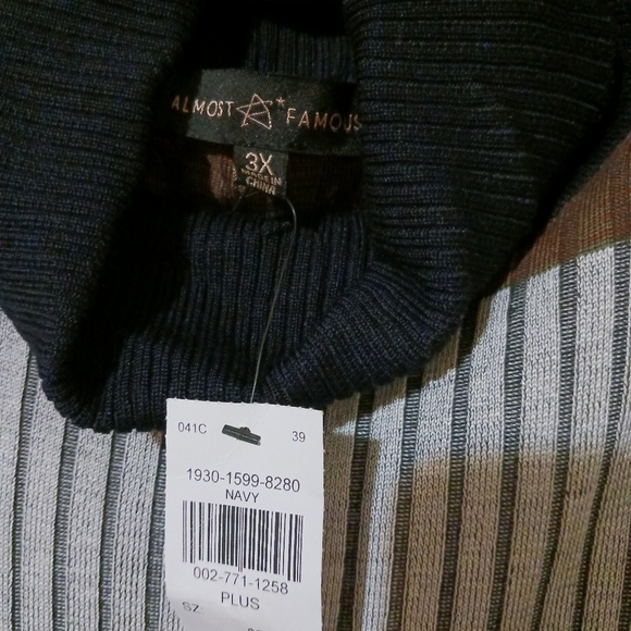 Sweater dress - Picture 2 of 2